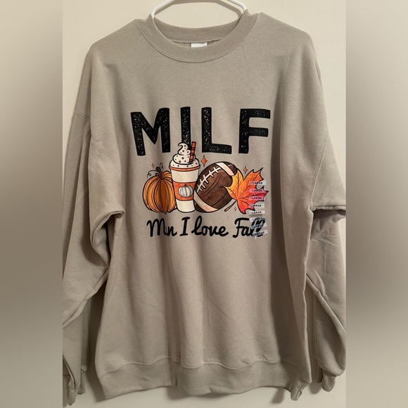 Fall Sweatshirt Size:L - Picture 1 of 2